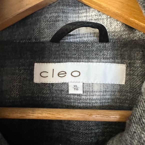 NWT. Cleo wool short coat - Picture 2 of 4